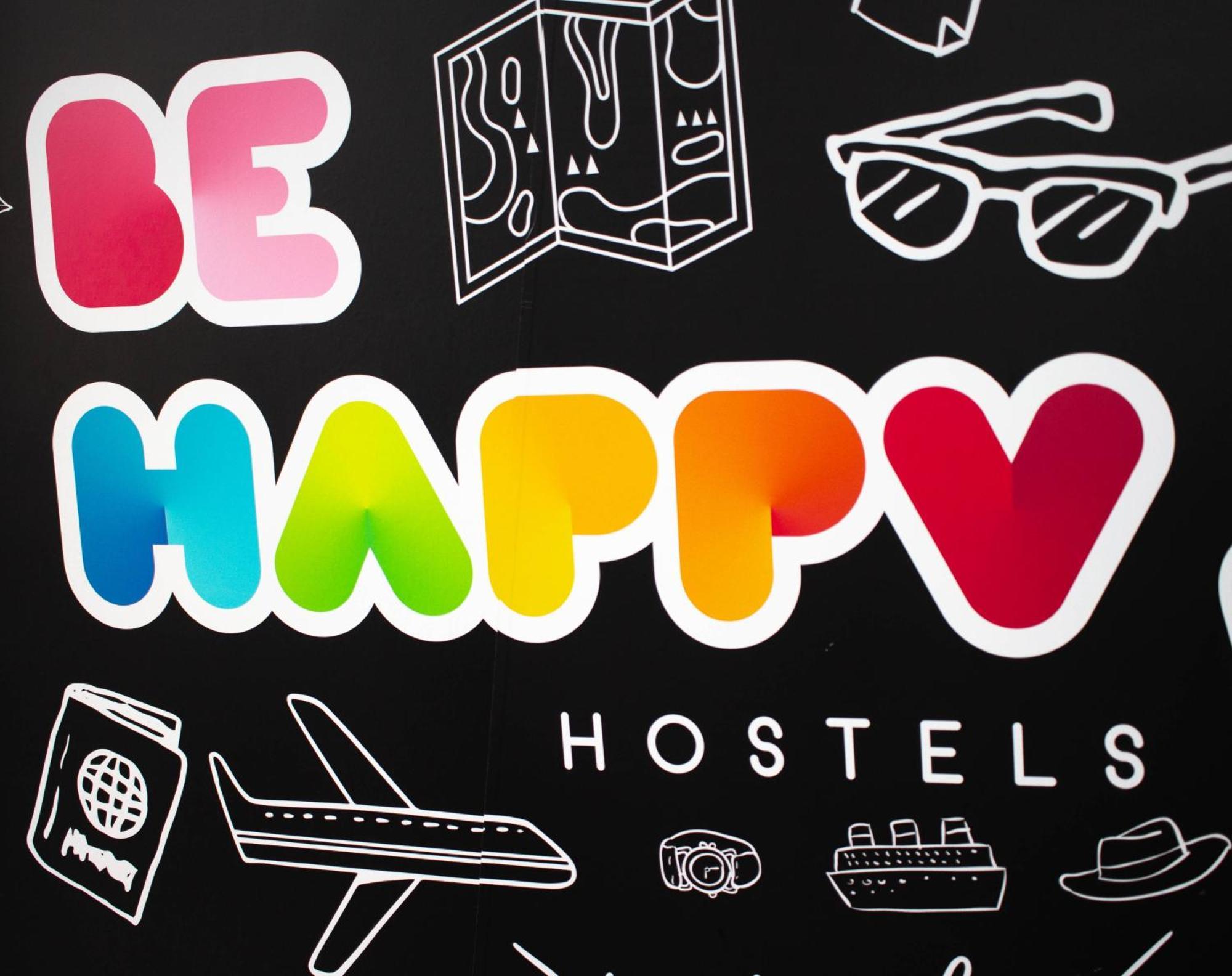 Be Happy Hostel Nerja Dış mekan fotoğraf